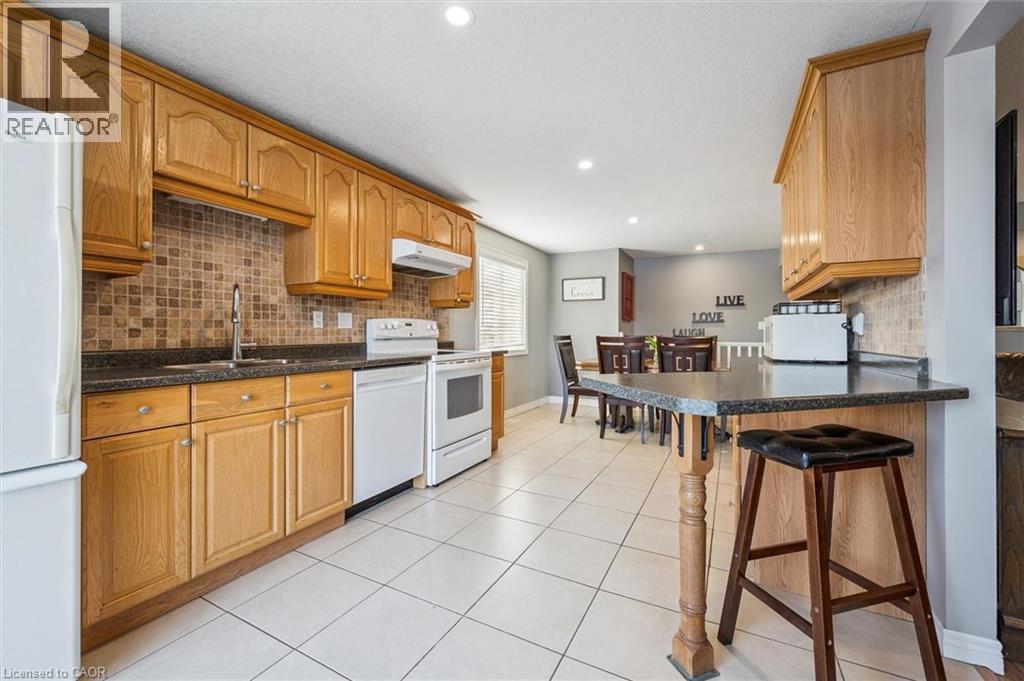 98 Peachtree Crescent, Cambridge, Ontario  N1S 4W3 - Photo 15 - 40800879