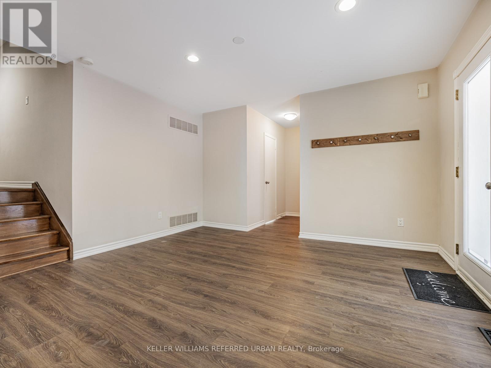 114 Kennard Avenue, Toronto, Ontario  M3H 4M4 - Photo 2 - C12680490