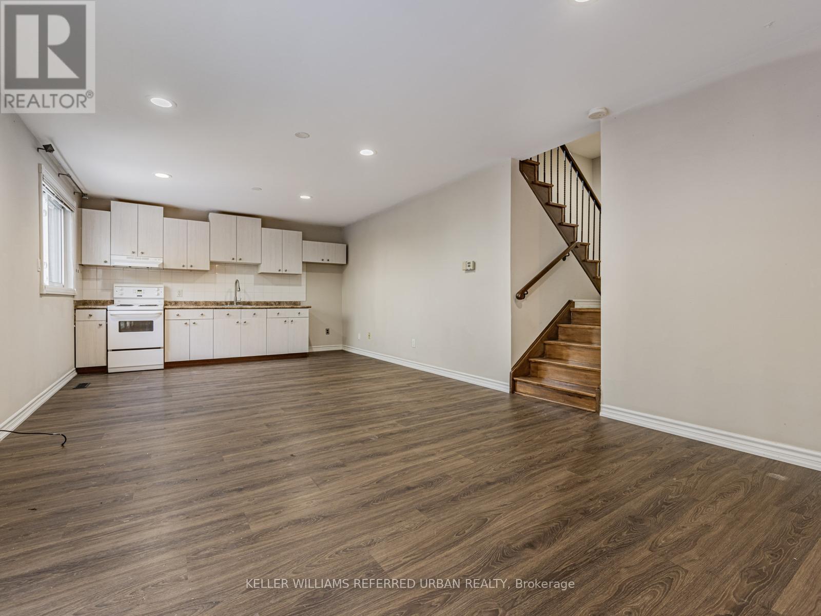 114 Kennard Avenue, Toronto, Ontario  M3H 4M4 - Photo 7 - C12680490