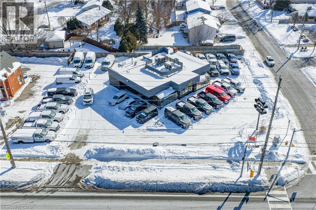 434 Plains Road E, Burlington, Ontario  L7T 2E1 - Photo 3 - 40802327