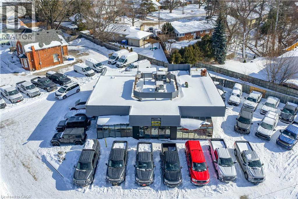 434 Plains Road E, Burlington, Ontario  L7T 2E1 - Photo 5 - 40802327