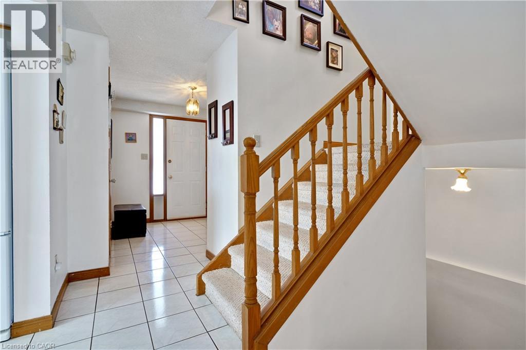 109 Holm Street, Cambridge, Ontario  N3C 3T5 - Photo 3 - 40801434