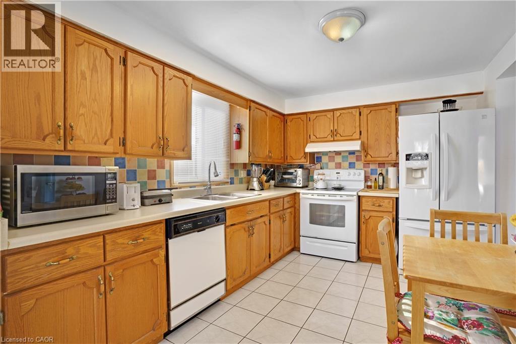 109 Holm Street, Cambridge, Ontario  N3C 3T5 - Photo 6 - 40801434