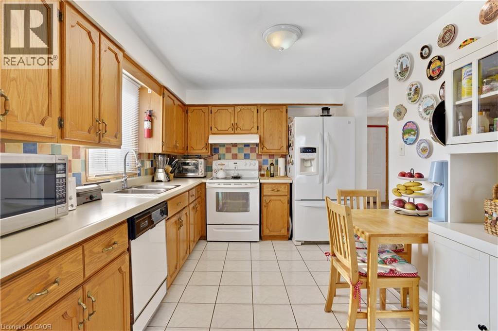 109 Holm Street, Cambridge, Ontario  N3C 3T5 - Photo 7 - 40801434