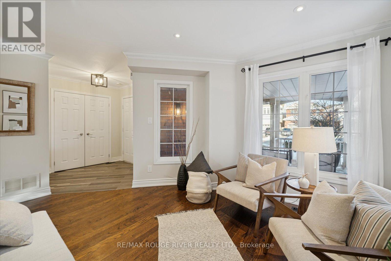 116 Bach Avenue, Whitby, Ontario  L1R 2P7 - Photo 5 - E12760900