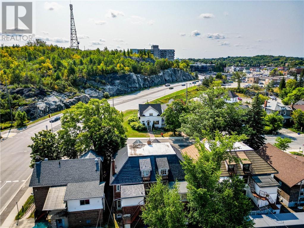 289 & 293 & 297 Larch Street, Sudbury, Ontario  P3B 1M2 - Photo 2 - 2126294