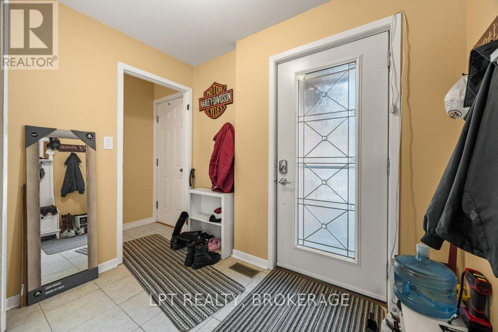 31 Acorn Lane, Frontenac, Ontario  K0H 2V0 - Photo 6 - X12760786