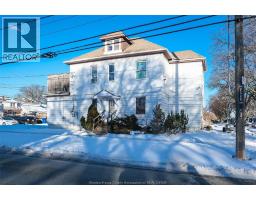 1497 LINCOLN ROAD, Windsor, Ontario