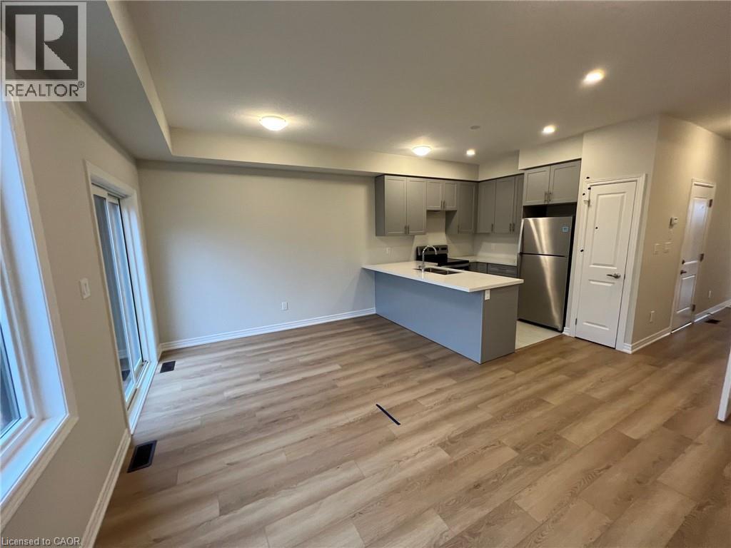 5 Genoa Drive, Hamilton, Ontario  L9B 0K1 - Photo 11 - 40803188