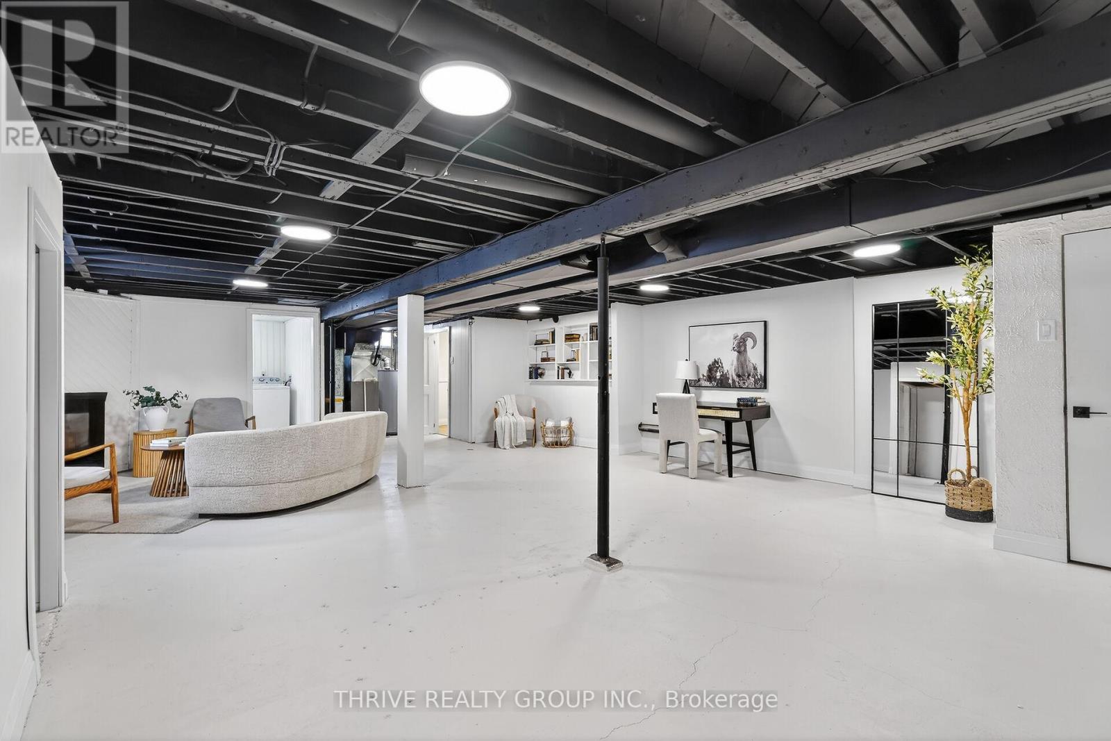 Photo 25 of 35 for 170 Pawnee Road