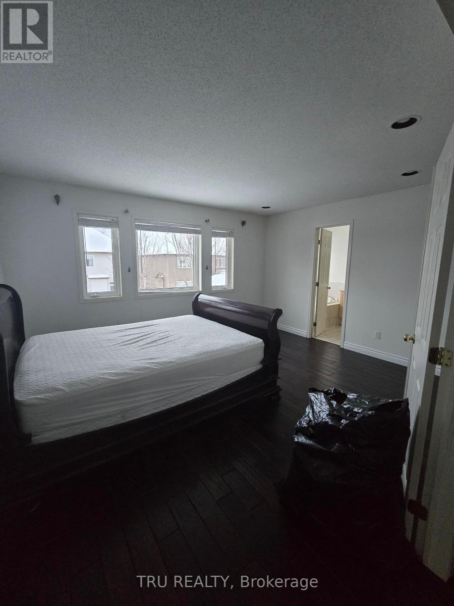 62 North Harrow Drive, Ottawa, Ontario  K2J 4V8 - Photo 13 - X12760818