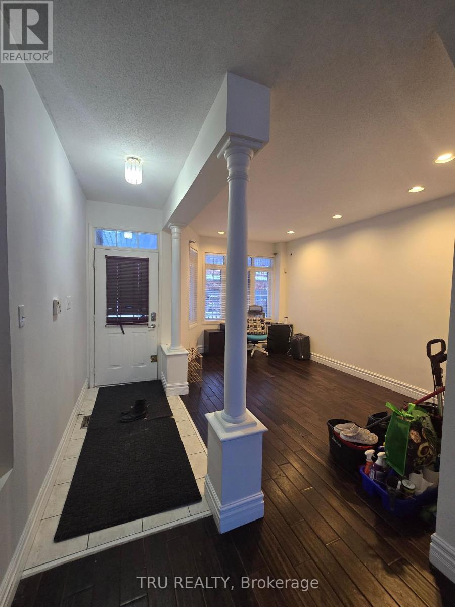 62 North Harrow Drive, Ottawa, Ontario  K2J 4V8 - Photo 2 - X12760818