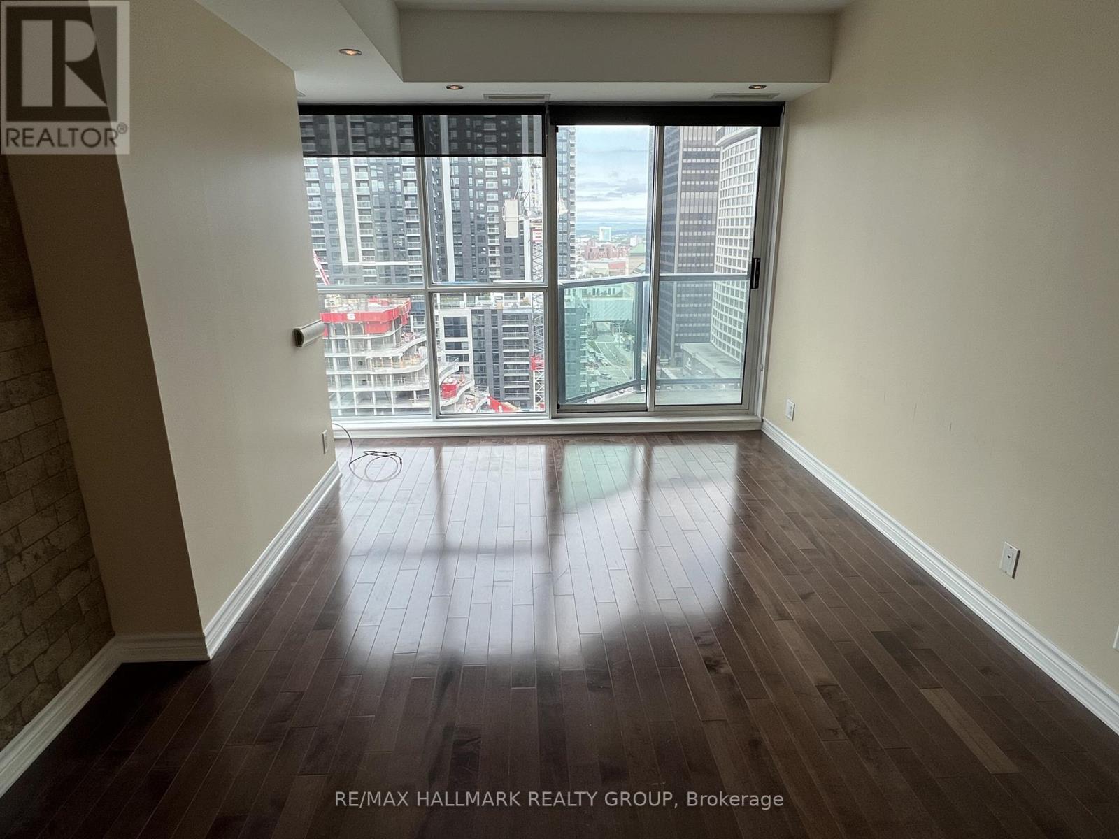 1903 - 445 Laurier Avenue West Avenue W, Ottawa, Ontario  K1N 6R4 - Photo 10 - X12760828