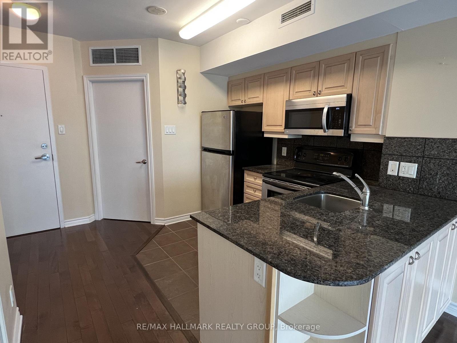 1903 - 445 Laurier Avenue West Avenue W, Ottawa, Ontario  K1N 6R4 - Photo 5 - X12760828