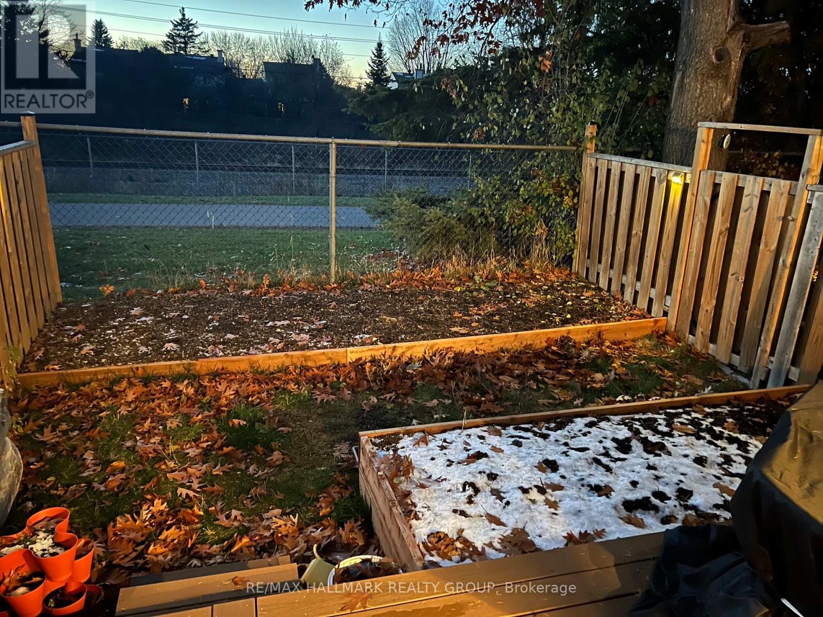 49 Sunridge Lane, Ottawa, Ontario  K2J 2N9 - Photo 28 - X12760912