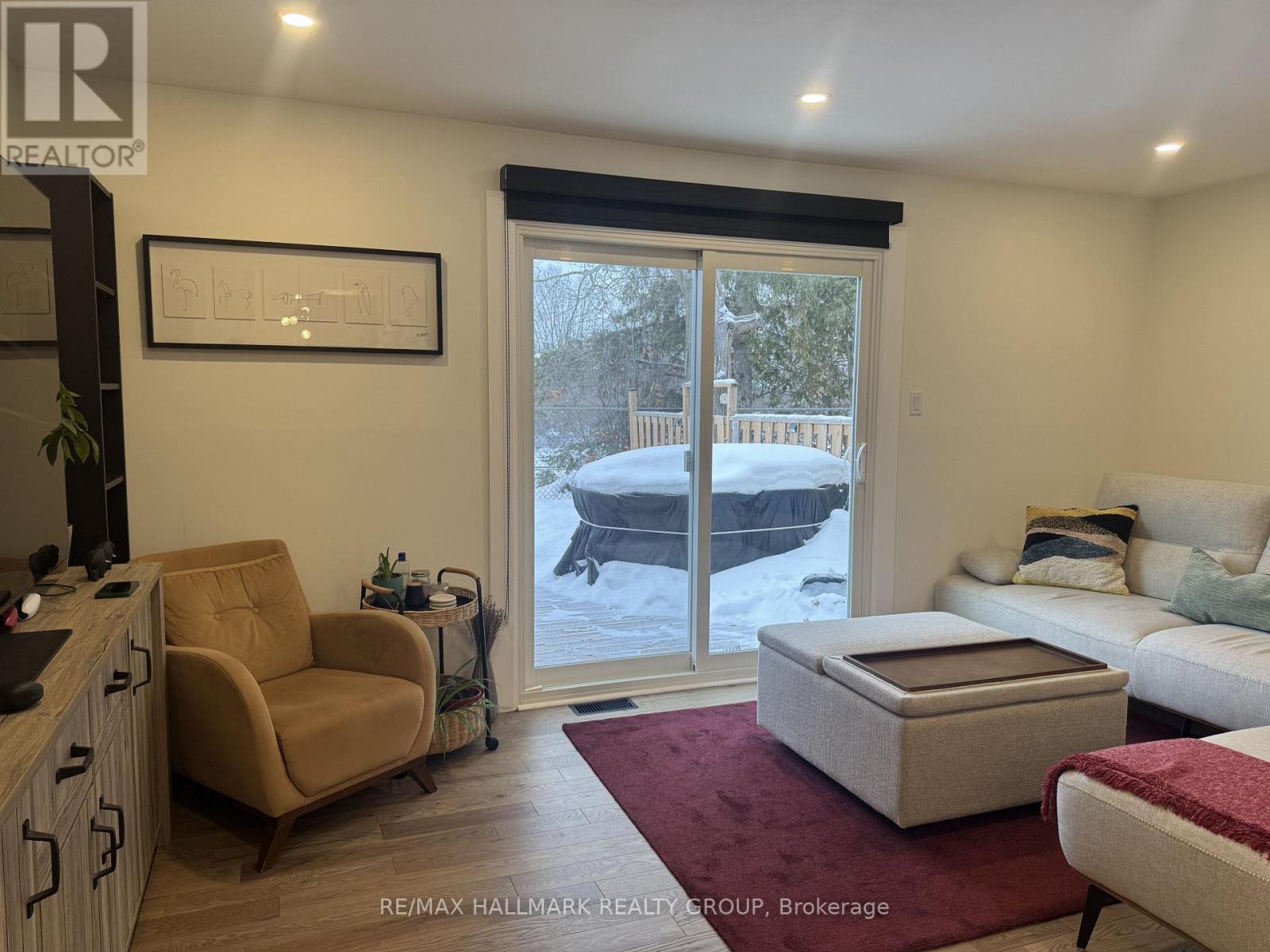 49 Sunridge Lane, Ottawa, Ontario  K2J 2N9 - Photo 8 - X12760912