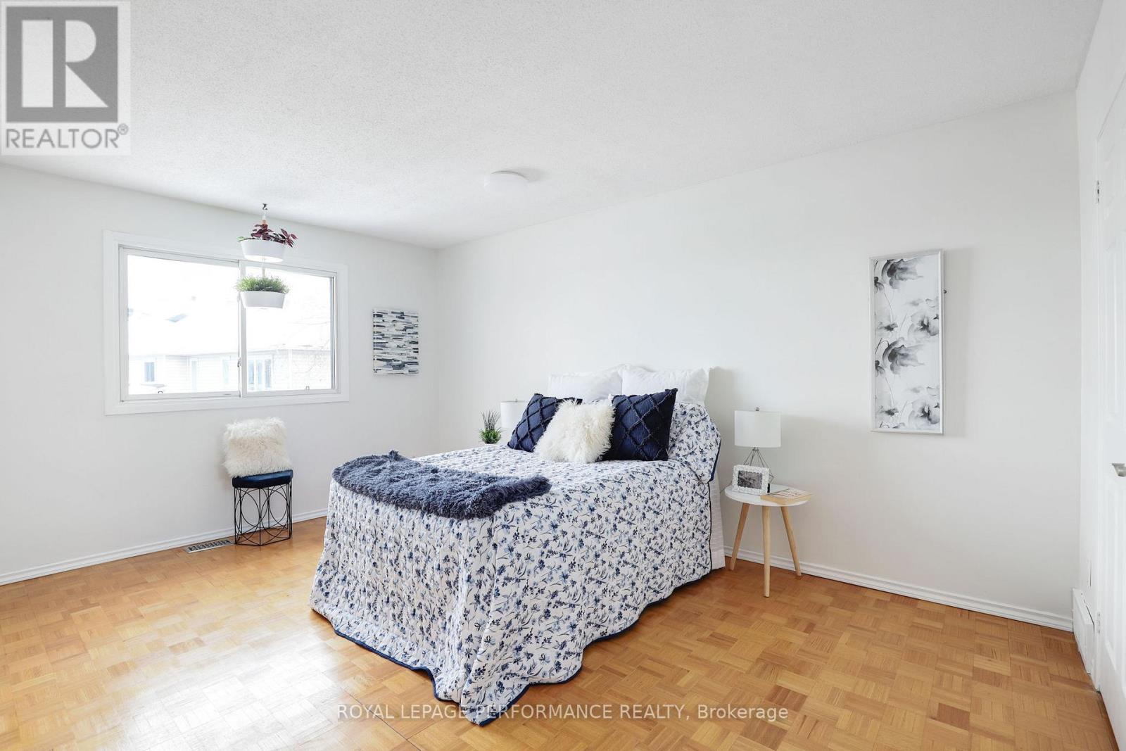 81 C Glen Park Drive, Ottawa, Ontario  K1B 3Z1 - Photo 22 - X12760936