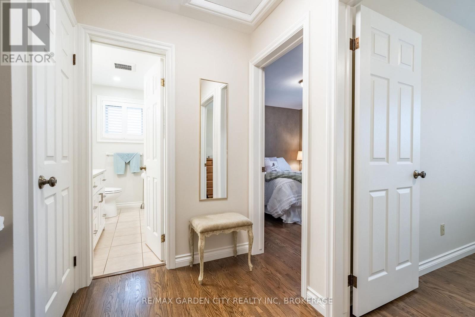 9 Royal Oak Drive, St. Catharines, Ontario  L2N 4B7 - Photo 14 - X12760882