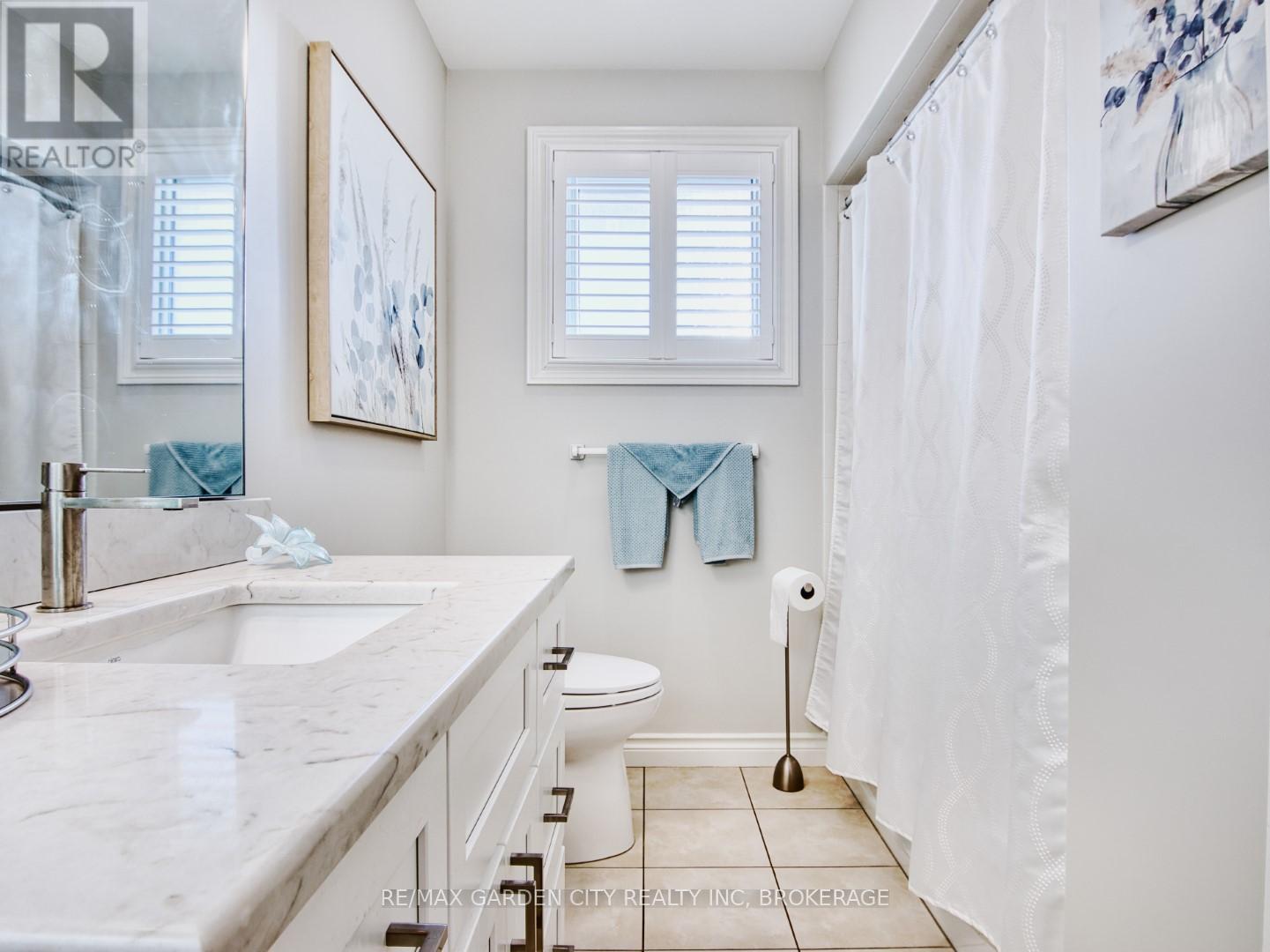 9 Royal Oak Drive, St. Catharines, Ontario  L2N 4B7 - Photo 15 - X12760882