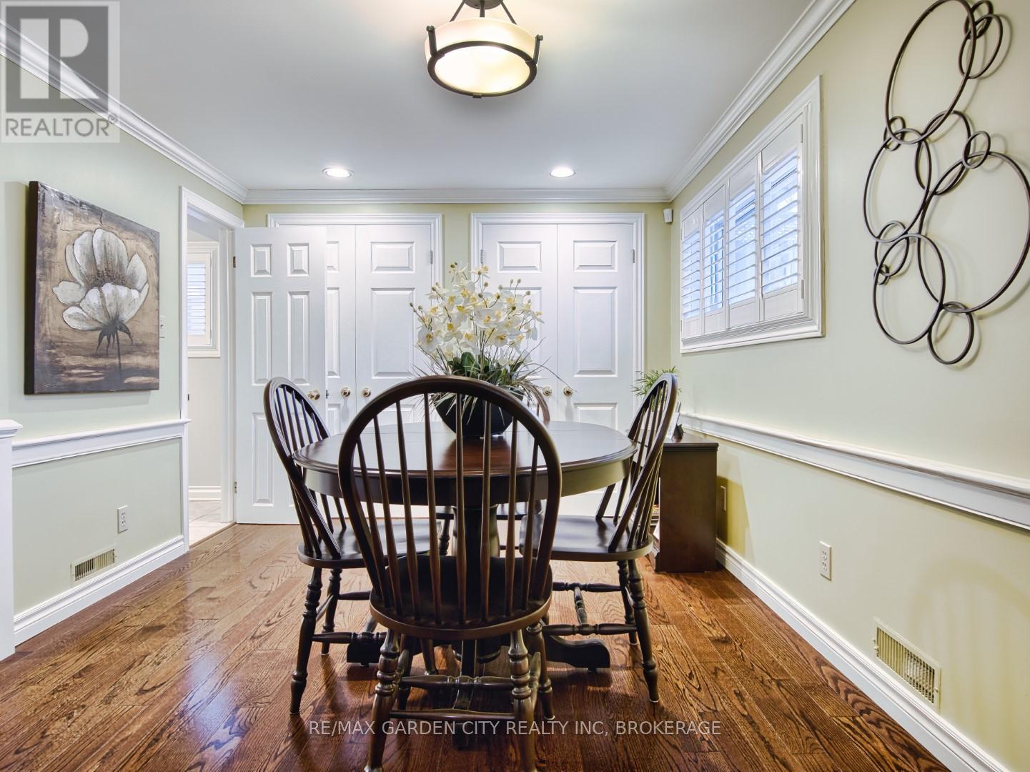 9 Royal Oak Drive, St. Catharines, Ontario  L2N 4B7 - Photo 23 - X12760882