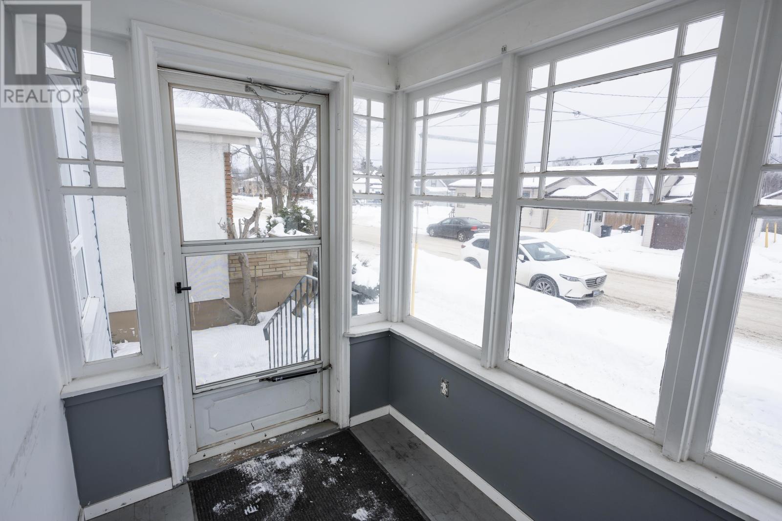 824 Finlayson St, Thunder Bay, Ontario  P7C 2L2 - Photo 34 - TB2600165