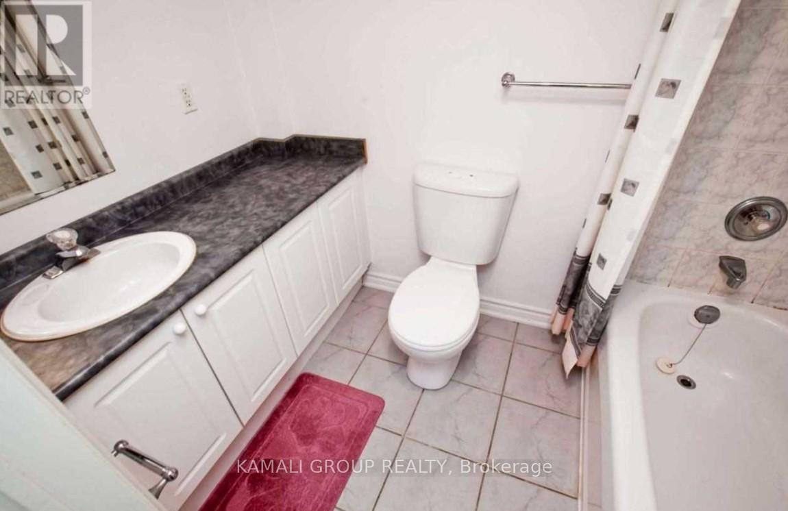 Bsmt - 175 Estate Garden Drive, Richmond Hill (Oak Ridges), Ontario  L4E 3X9 - Photo 14 - N12573402