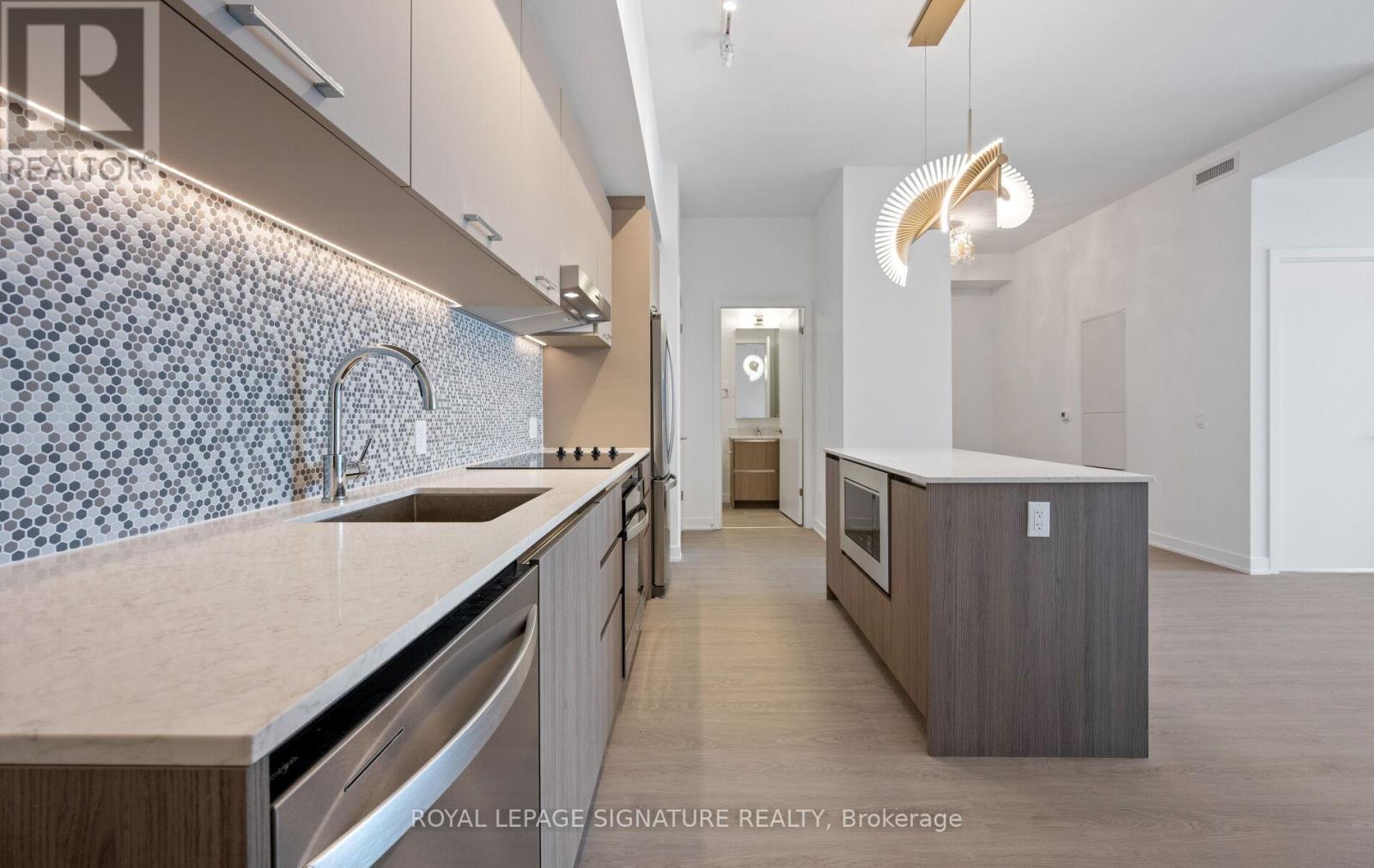 534 - 8188 Yonge Street, Vaughan (Uplands), Ontario  L4J 1W5 - Photo 11 - N12703724