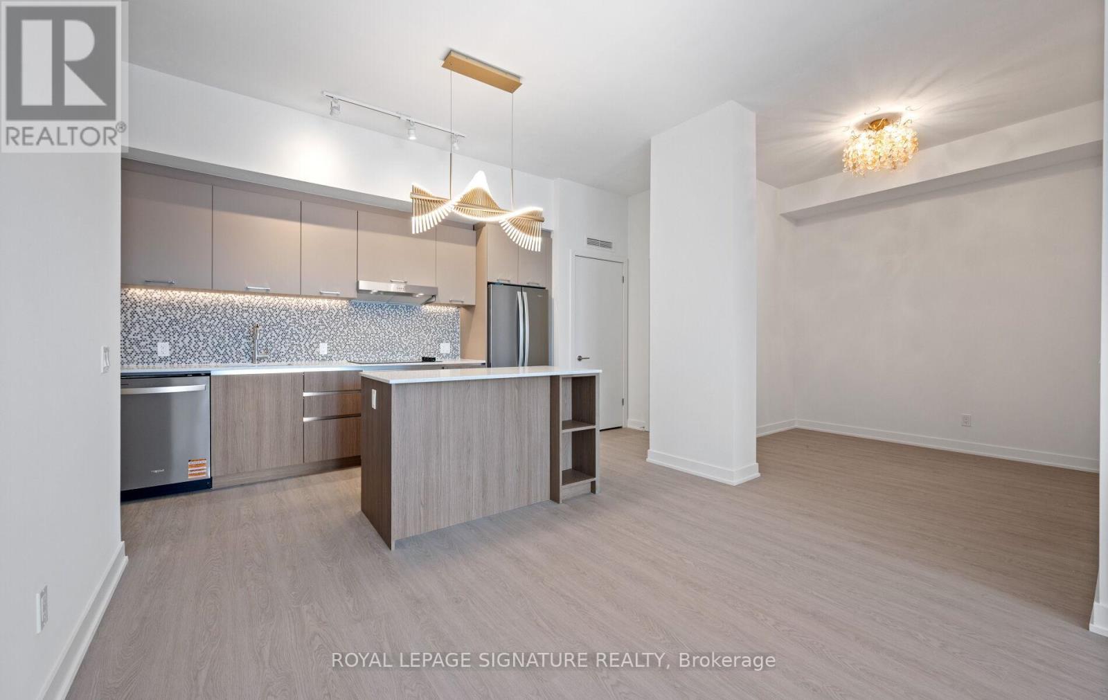 534 - 8188 Yonge Street, Vaughan (Uplands), Ontario  L4J 1W5 - Photo 9 - N12703724