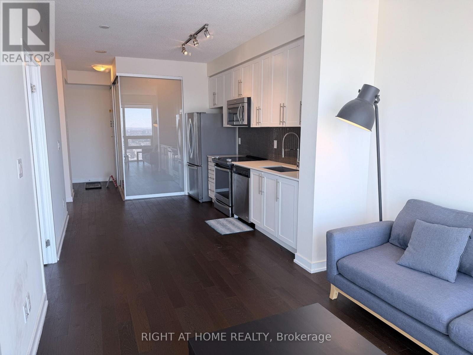 3001 - 4011 Brickstone Mews W, Mississauga, Ontario  L5B 0G3 - Photo 29 - W12741866