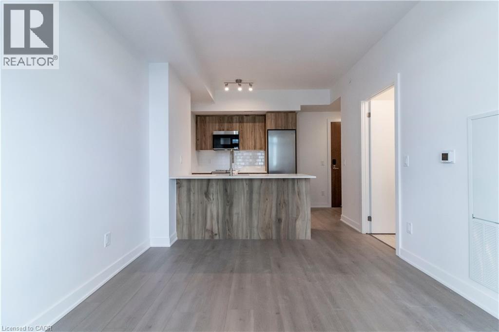 25 Wellington Street S Unit# 1907, Kitchener, Ontario  N2G 0G5 - Photo 12 - 40801150