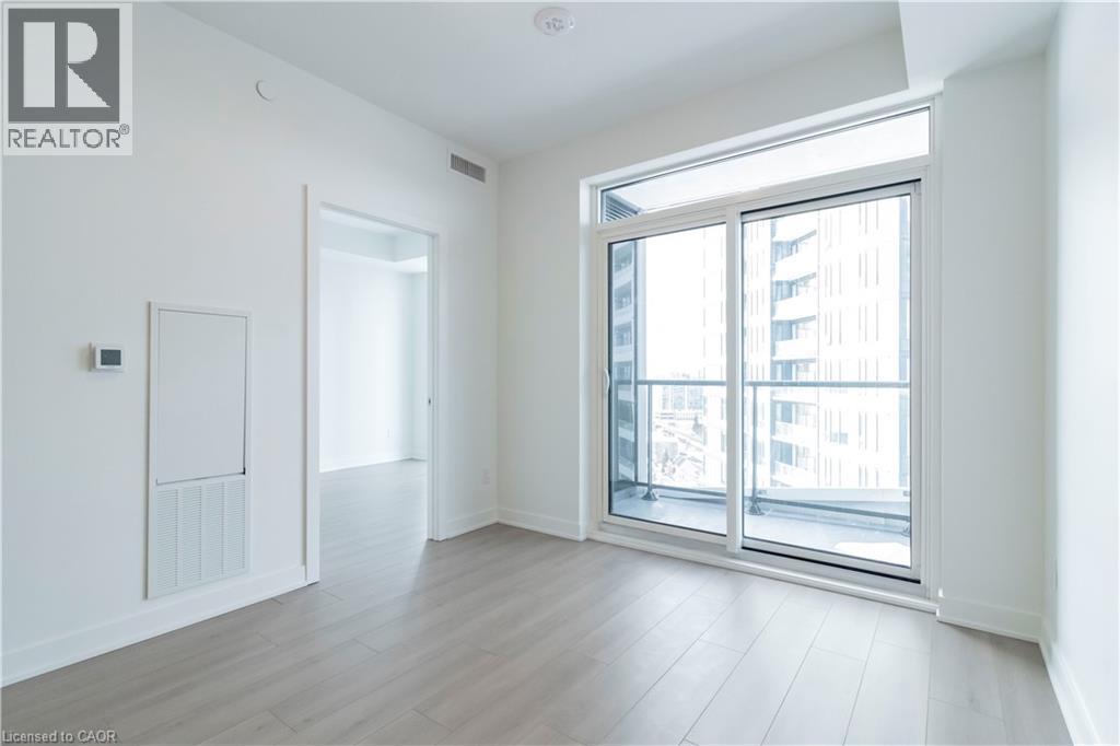 25 Wellington Street S Unit# 1907, Kitchener, Ontario  N2G 0G5 - Photo 13 - 40801150