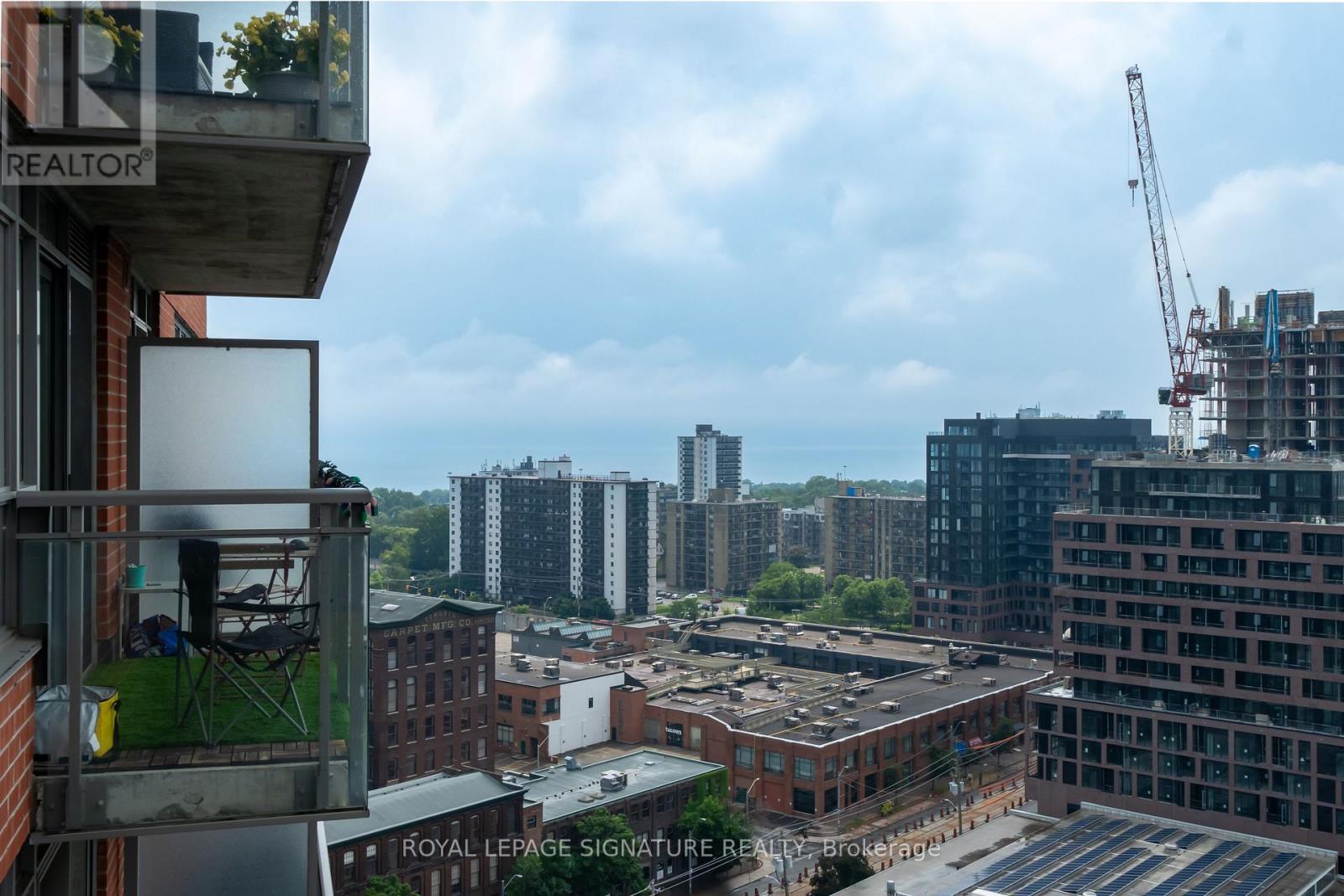 1909 - 38 Joe Shuster Way, Toronto, Ontario  M6K 0A5 - Photo 11 - C12760806