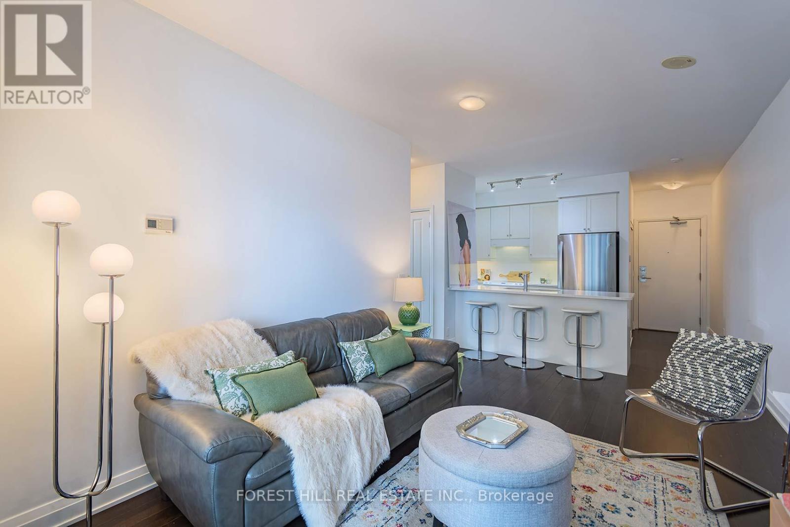 1505 - 530 St Clair Avenue W, Toronto (Humewood-Cedarvale), Ontario  M6C 0A2 - Photo 8 - C12760832