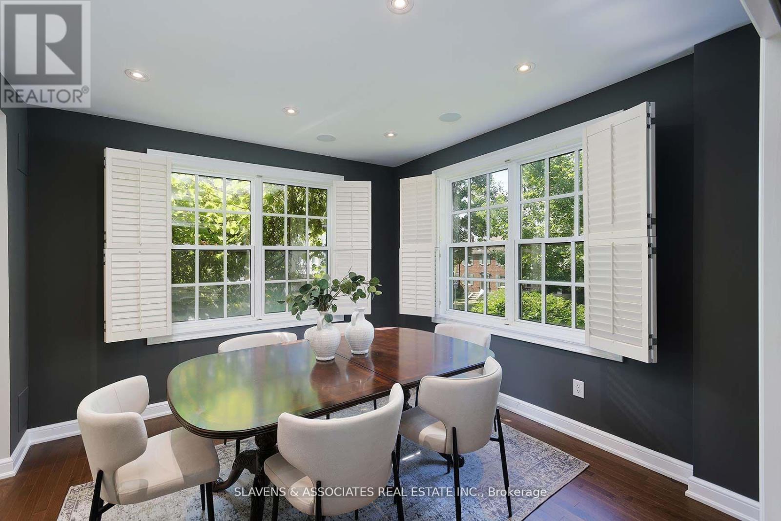 21 Wembley Road, Toronto, Ontario  M6C 2E8 - Photo 13 - C12760858