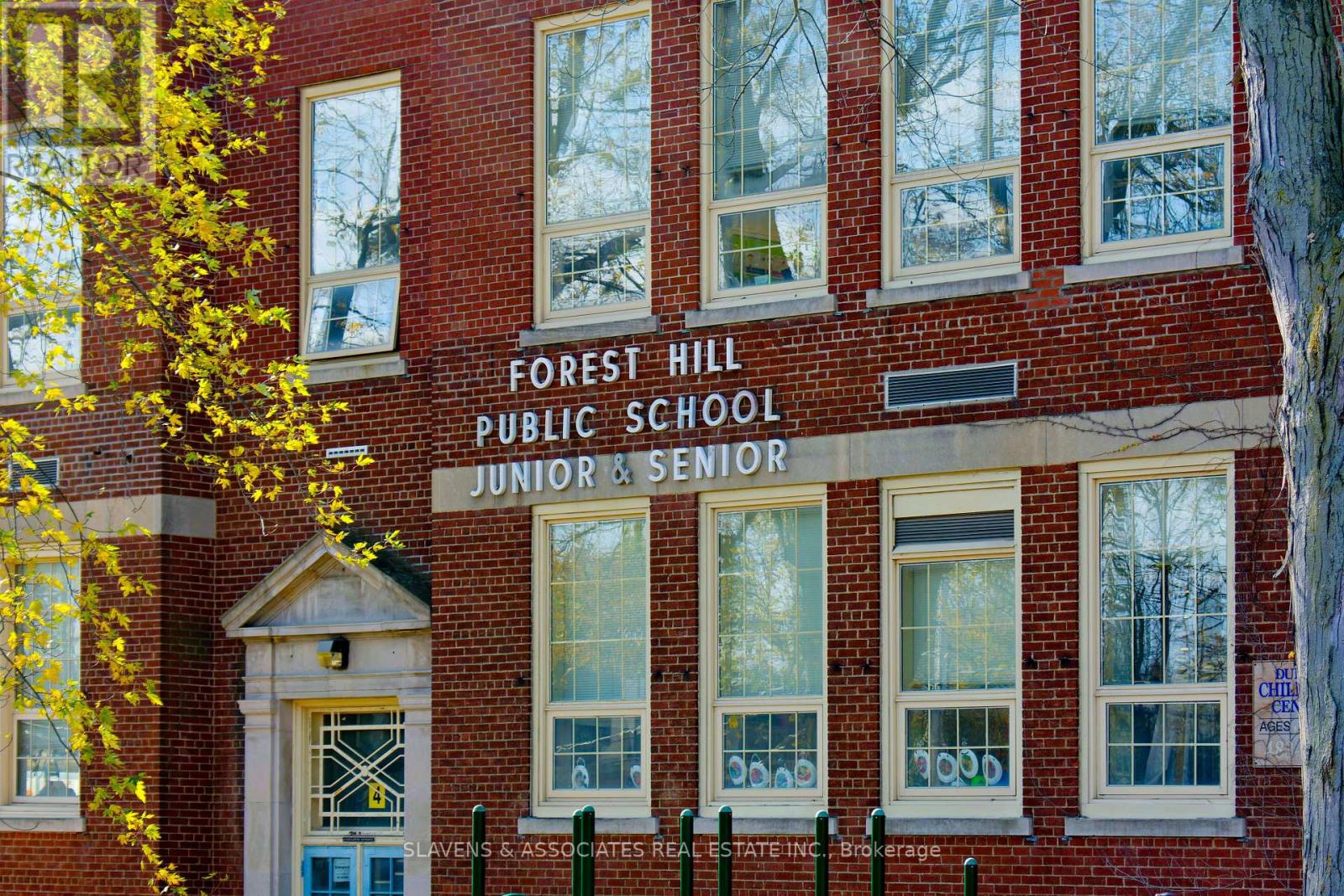 21 Wembley Road, Toronto, Ontario  M6C 2E8 - Photo 38 - C12760858