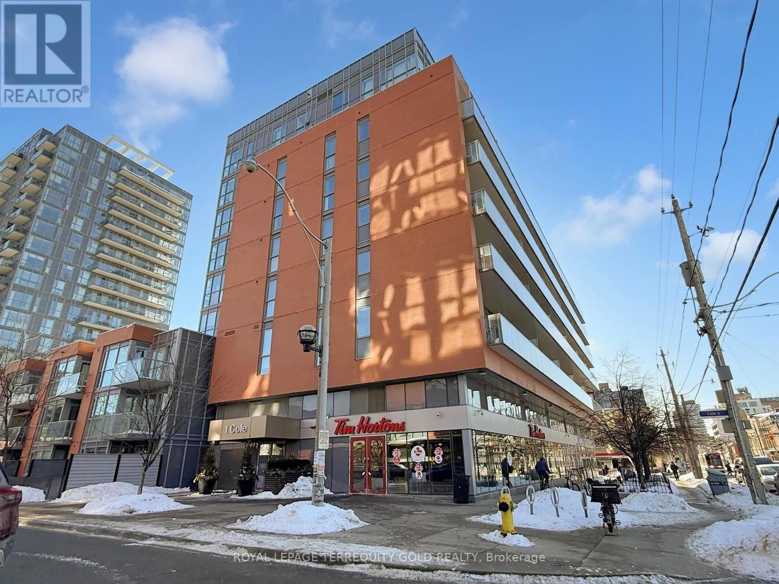 501 - 1 Cole Street, Toronto (Regent Park), Ontario  M5A 4M2 - Photo 2 - C12760866