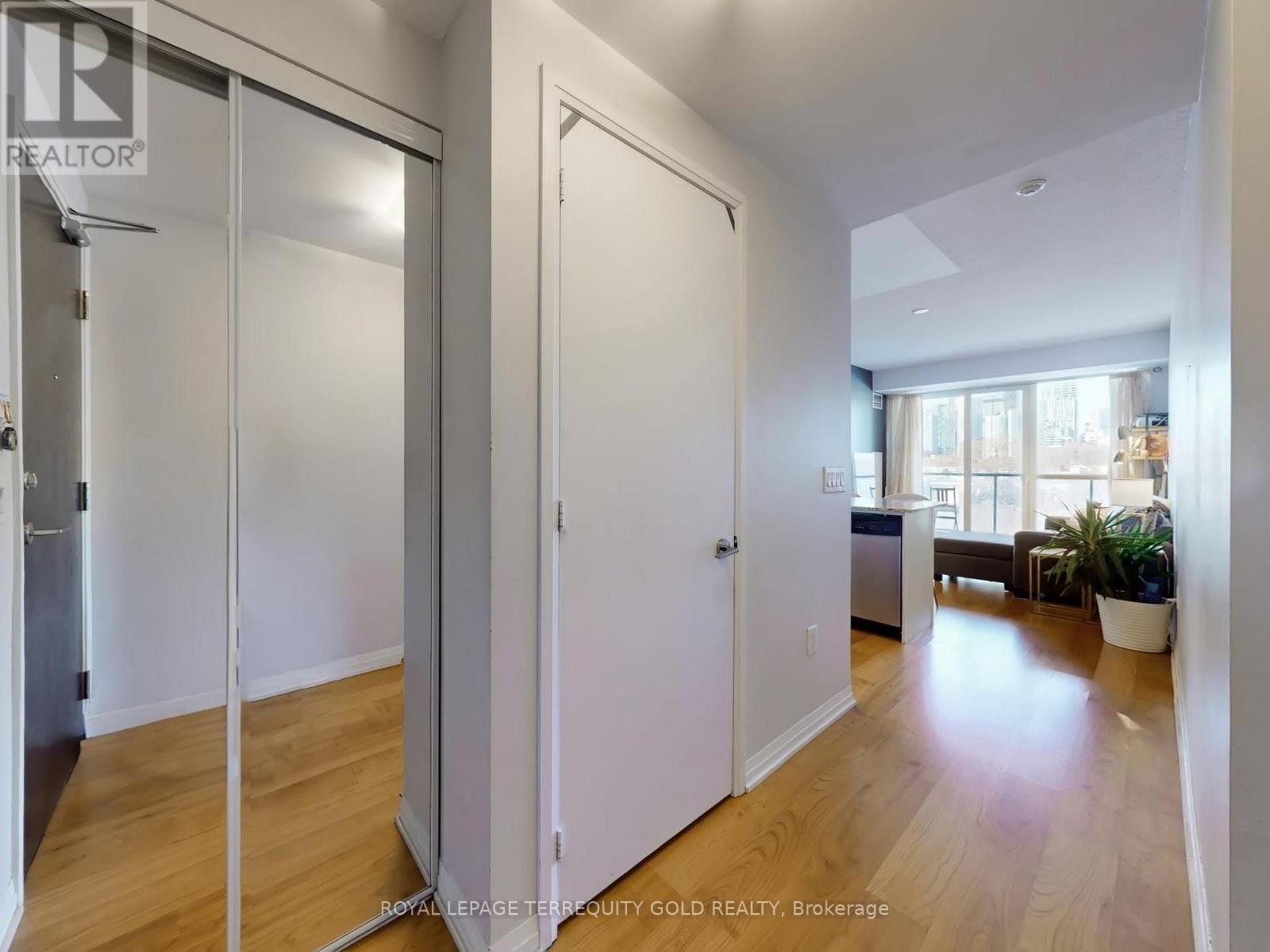 501 - 1 Cole Street, Toronto (Regent Park), Ontario  M5A 4M2 - Photo 27 - C12760866