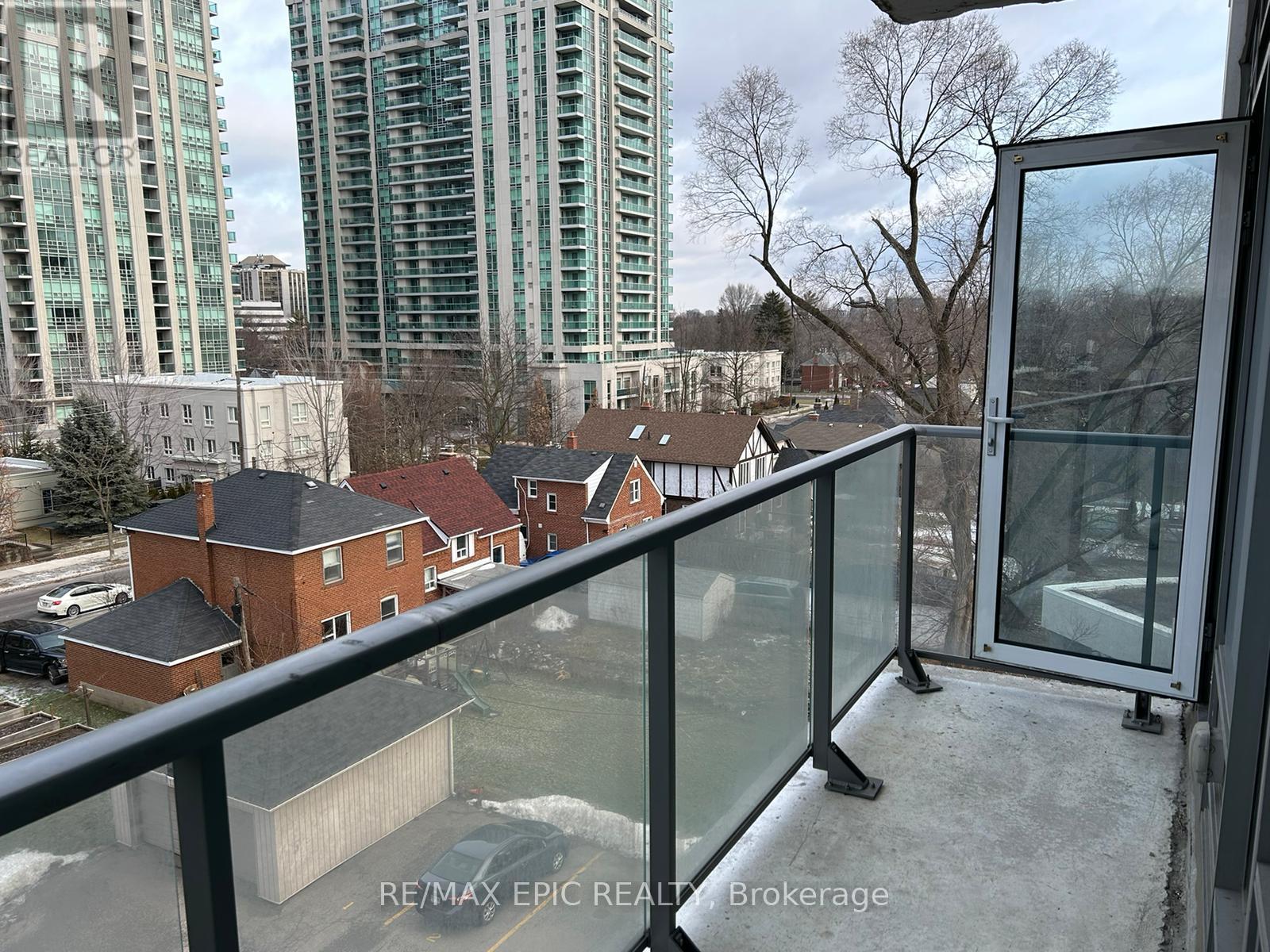 501 - 28 Avondale Avenue, Toronto (Willowdale East), Ontario  M2N 2T9 - Photo 10 - C12760870