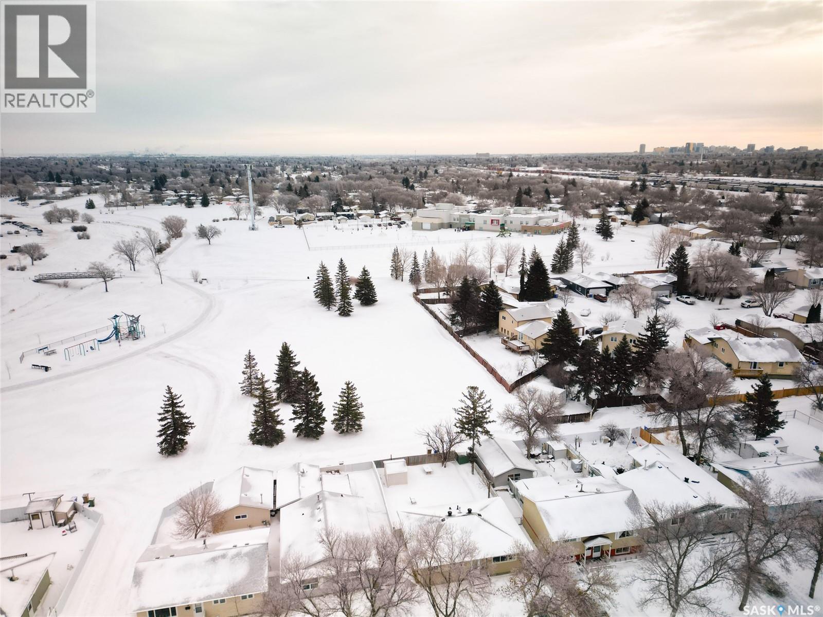 318 Forsyth Crescent, Regina, Saskatchewan  S4R 5L5 - Photo 28 - SK027936