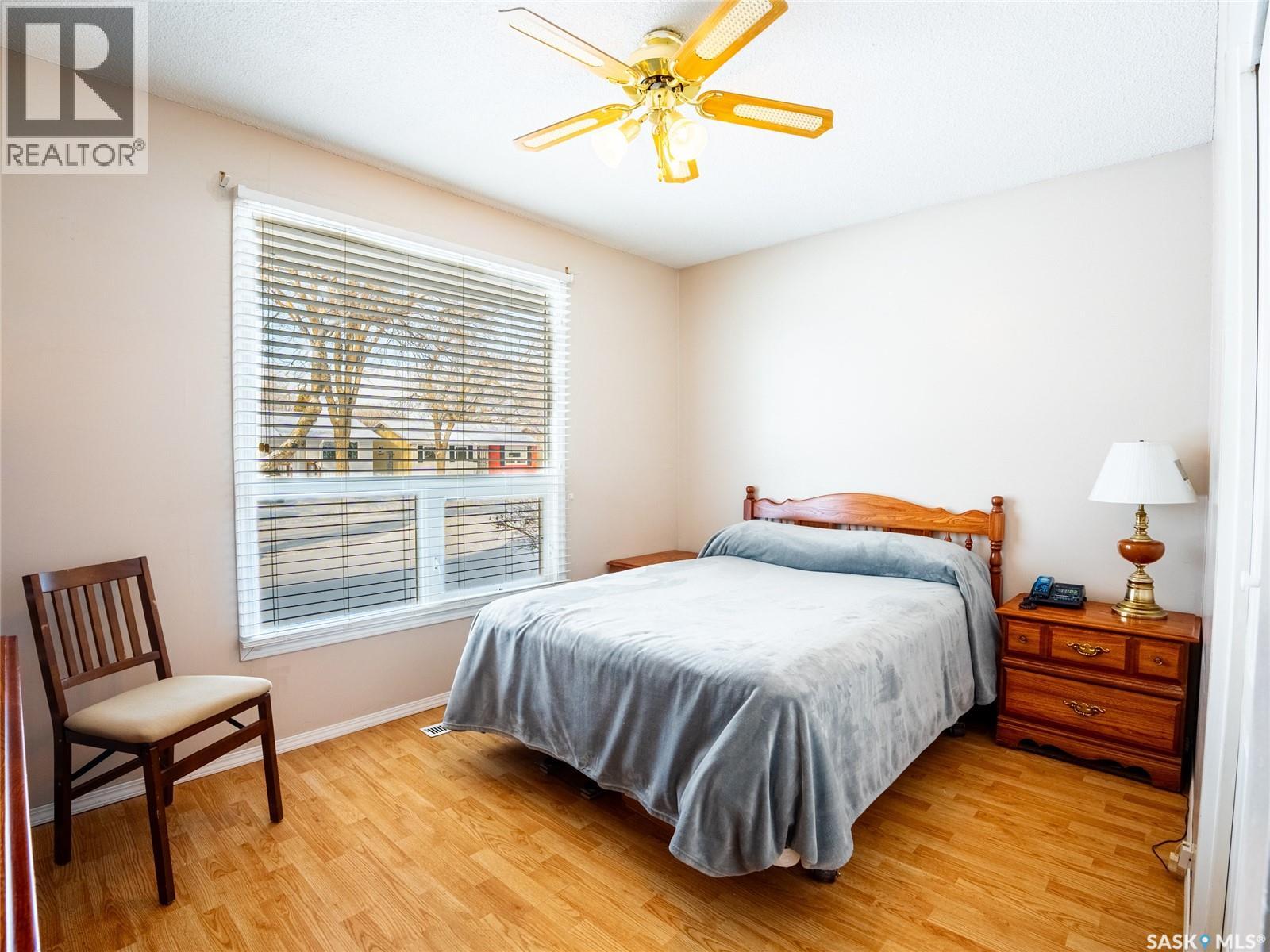 318 Forsyth Crescent, Regina, Saskatchewan  S4R 5L5 - Photo 10 - SK027936