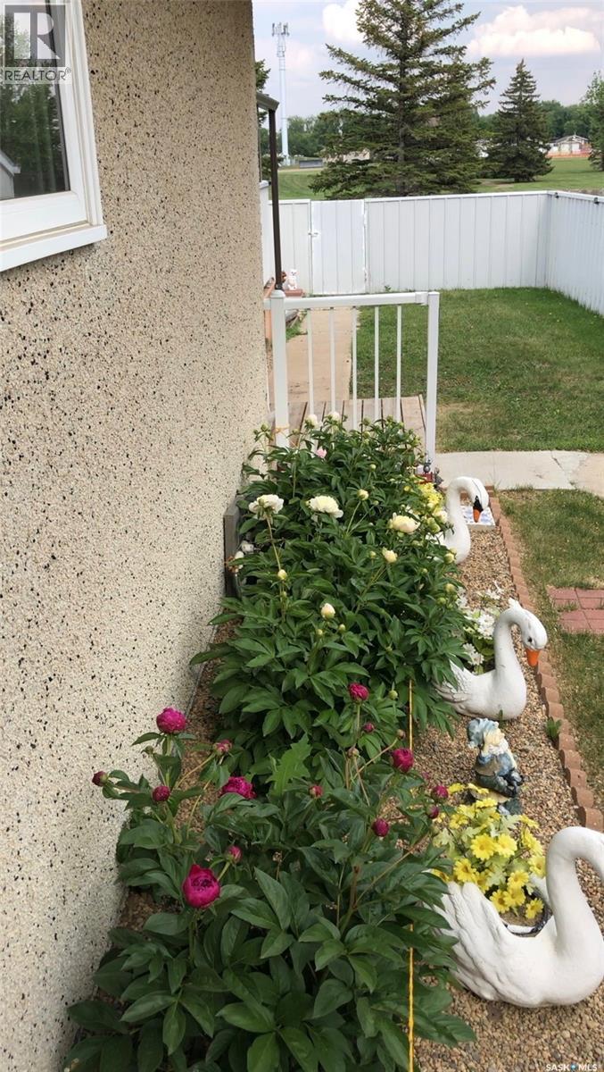 318 Forsyth Crescent, Regina, Saskatchewan  S4R 5L5 - Photo 30 - SK027936