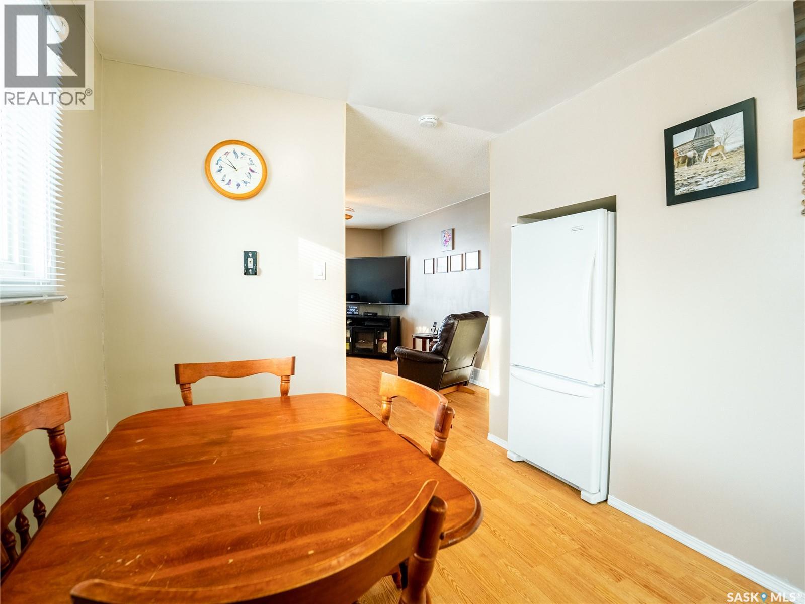 318 Forsyth Crescent, Regina, Saskatchewan  S4R 5L5 - Photo 9 - SK027936