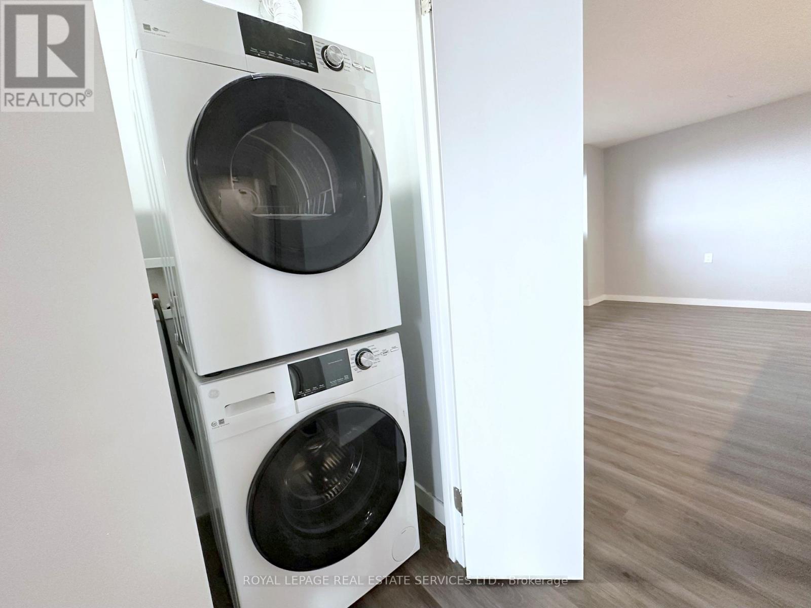 2301 - 265 Main Street, Toronto, Ontario  M4C 4X3 - Photo 6 - E12760830