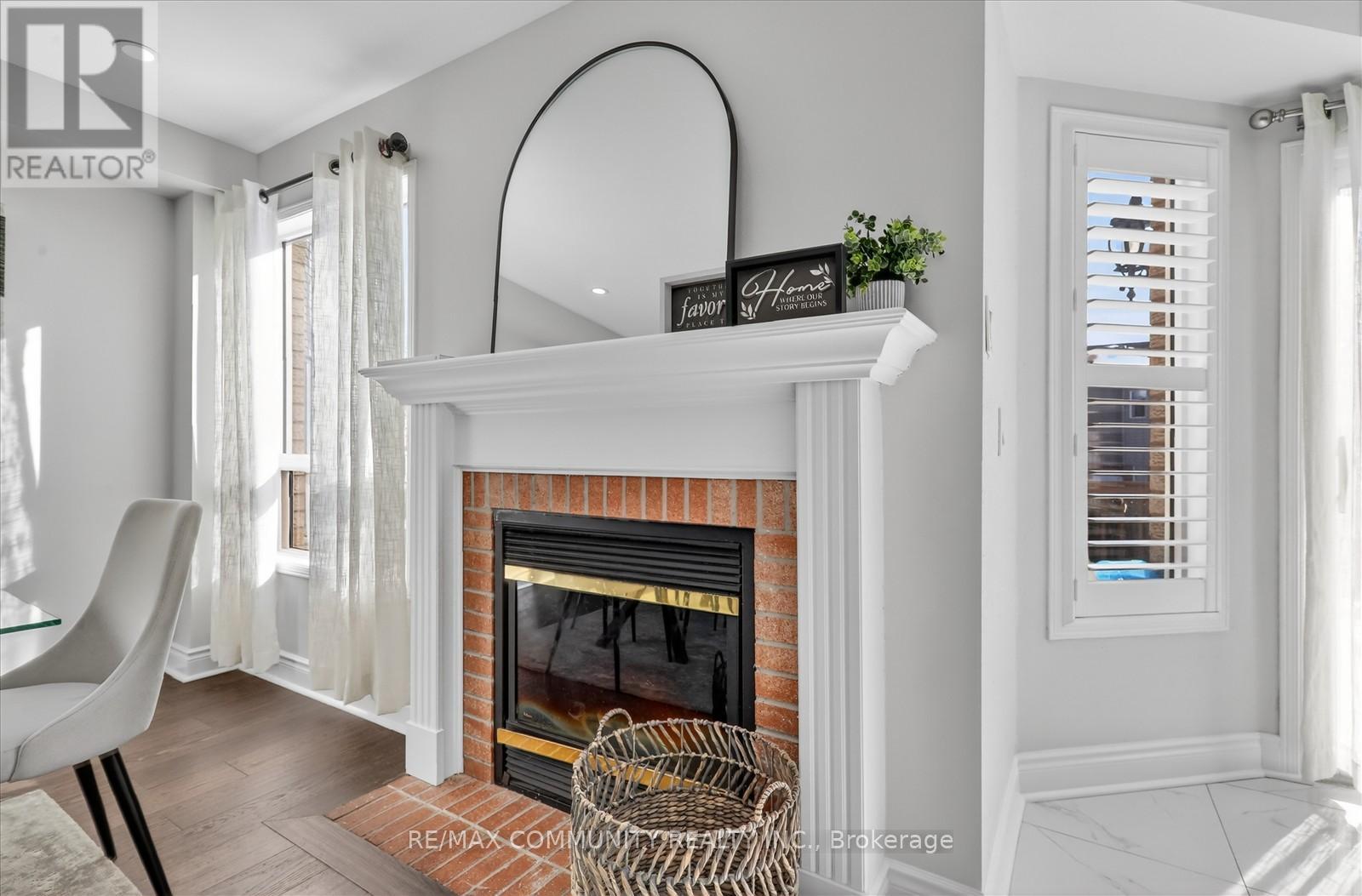 27 Merchant Avenue, Whitby, Ontario  L1P 1S2 - Photo 13 - E12760862