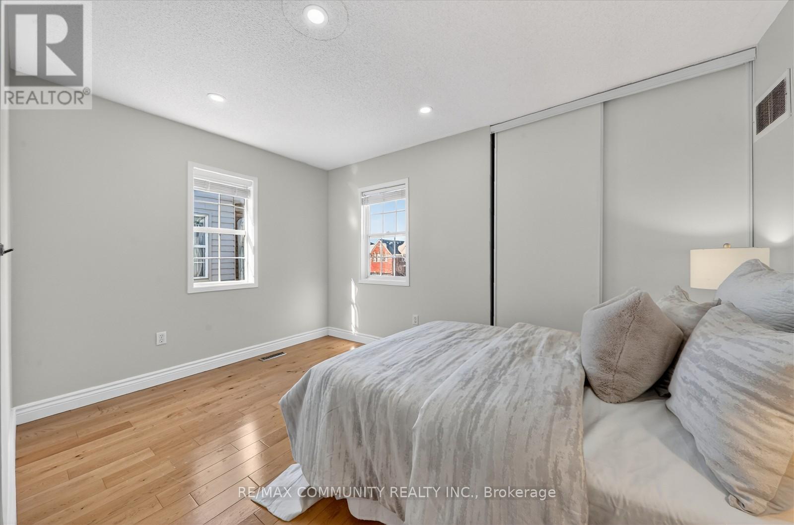 27 Merchant Avenue, Whitby, Ontario  L1P 1S2 - Photo 23 - E12760862