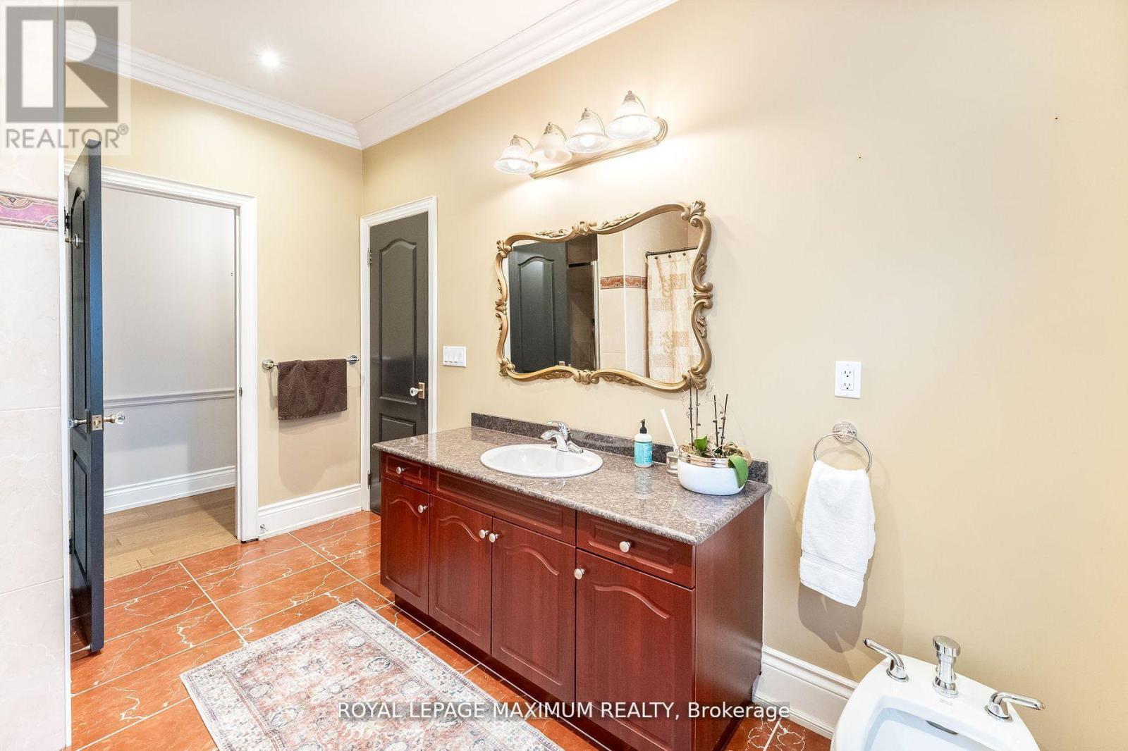 14 Pine Grove Road, Vaughan (East Woodbridge), Ontario  L4L 2X1 - Photo 23 - N12760854