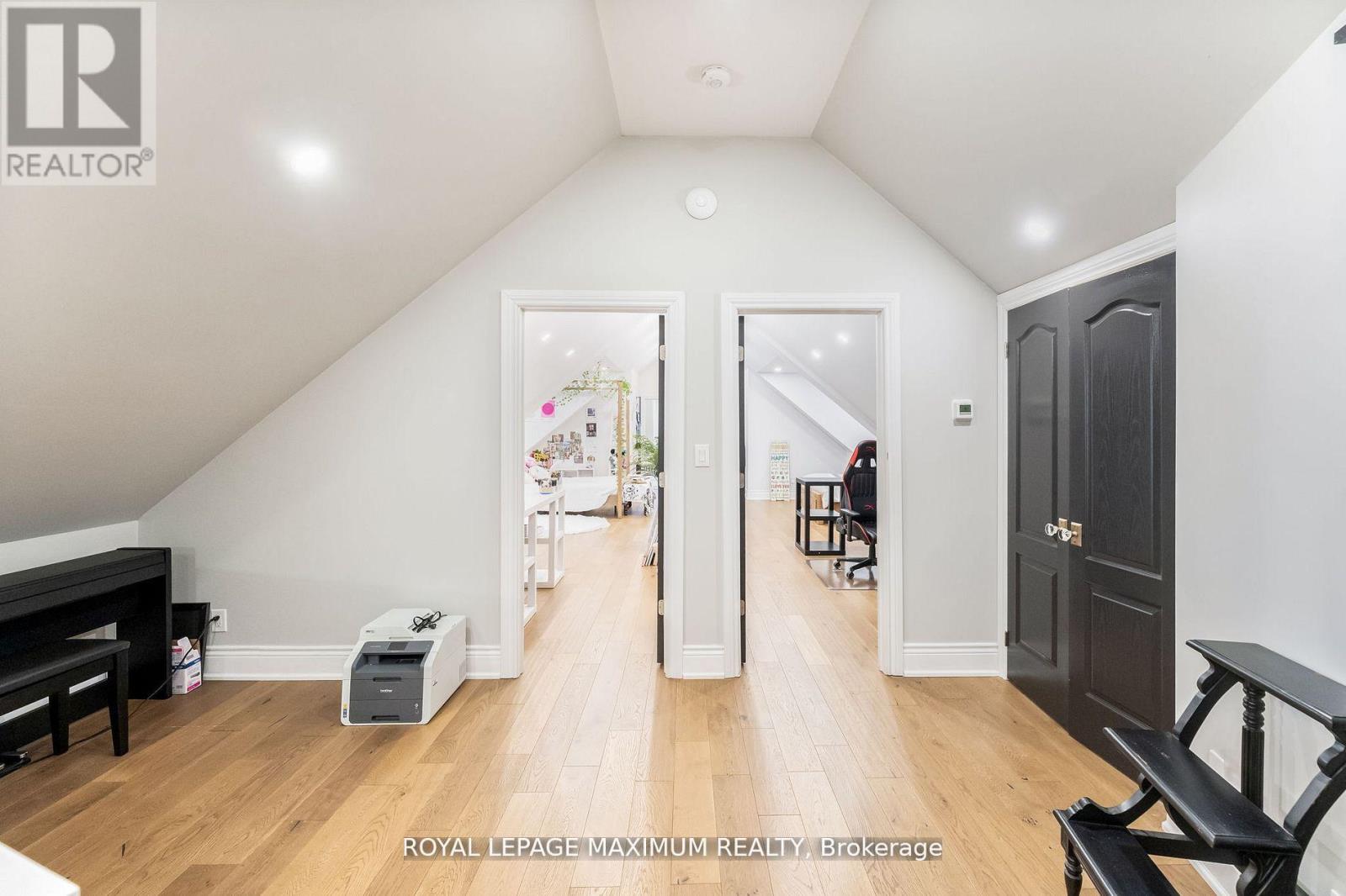 14 Pine Grove Road, Vaughan (East Woodbridge), Ontario  L4L 2X1 - Photo 27 - N12760854