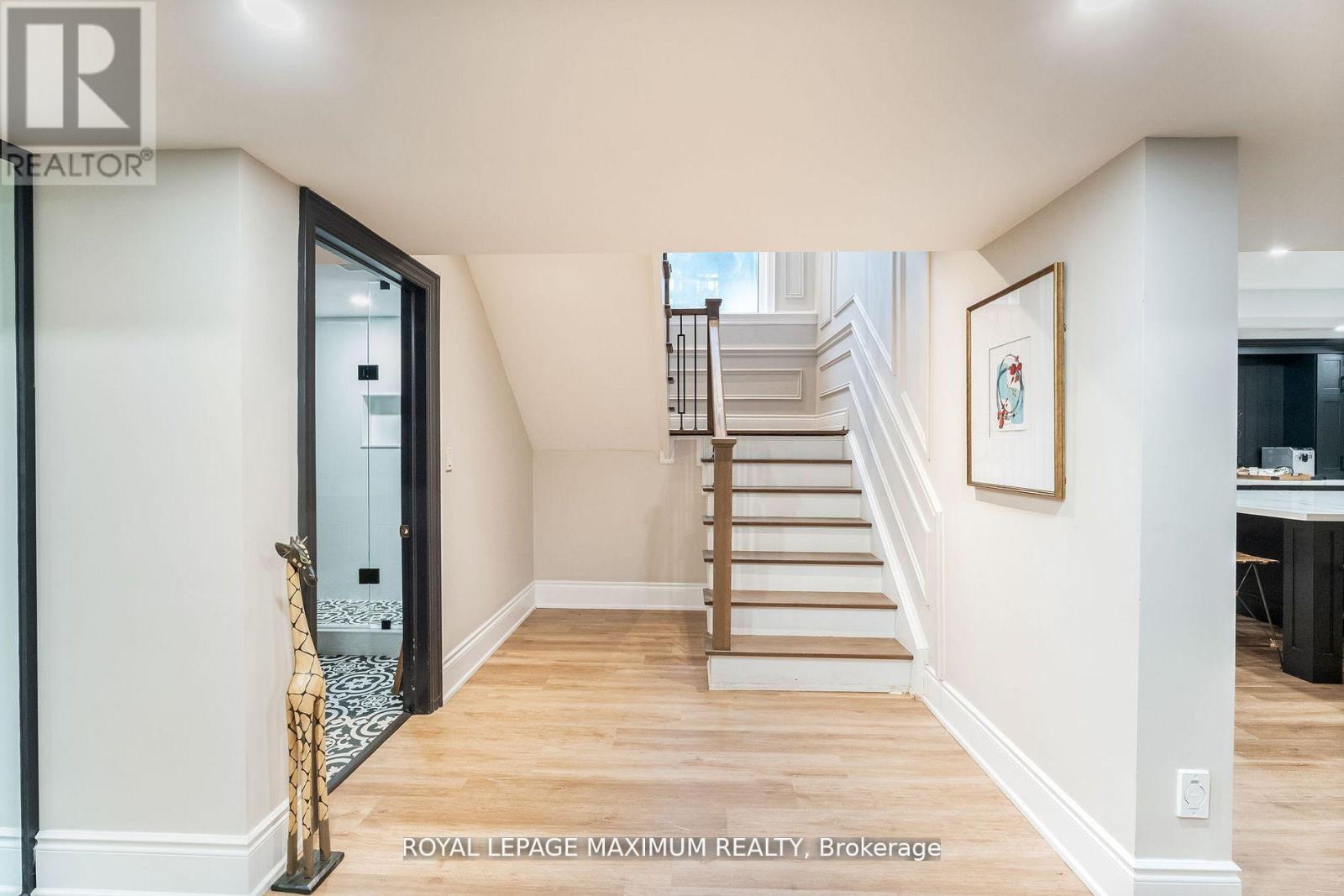 14 Pine Grove Road, Vaughan (East Woodbridge), Ontario  L4L 2X1 - Photo 44 - N12760854