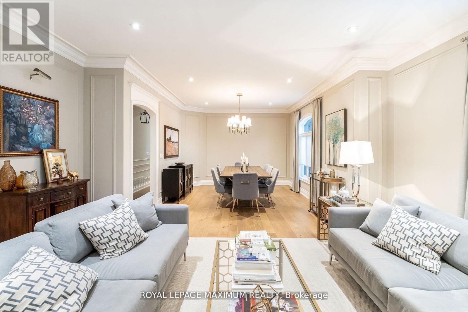 14 Pine Grove Road, Vaughan (East Woodbridge), Ontario  L4L 2X1 - Photo 5 - N12760854