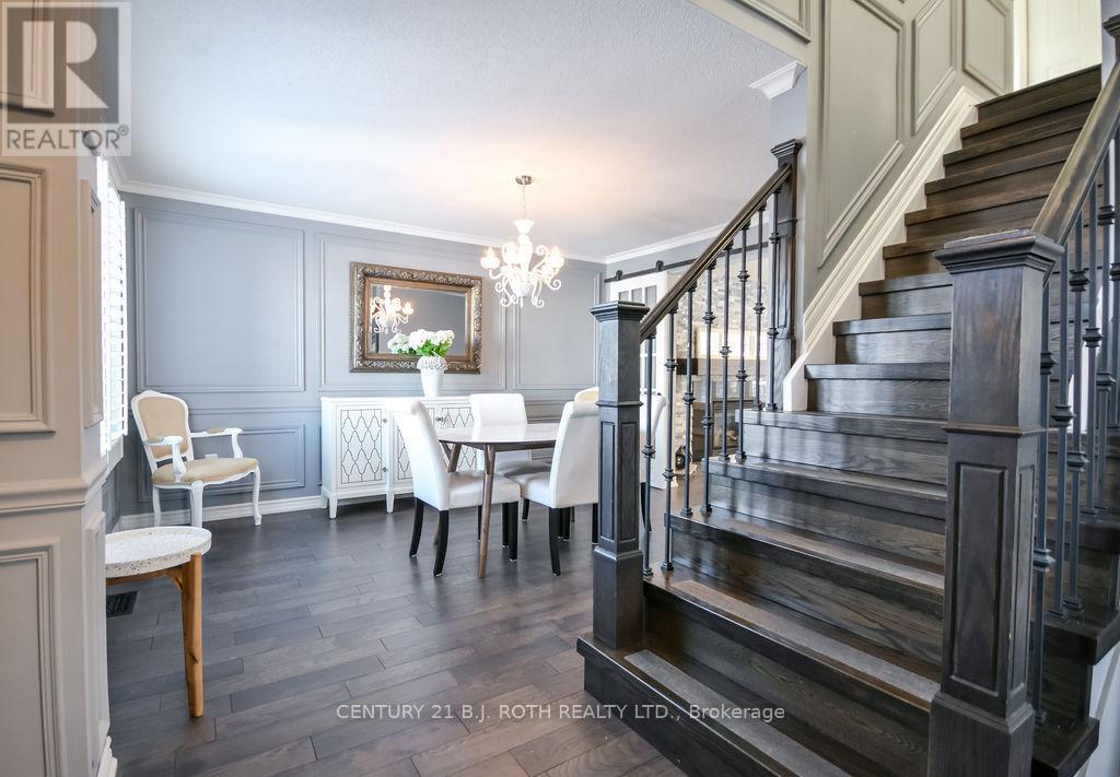 5 Claire Drive, Barrie (Painswick South), Ontario  L4N 5X9 - Photo 6 - S12760908